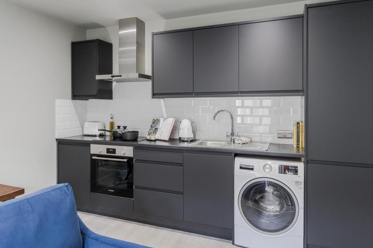 Tooting - Your Apartment Londra Exterior foto